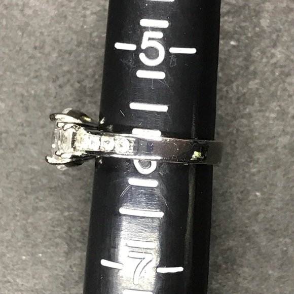 Charming Charlie faux diamond ring Size 6 - Picture 5 of 6